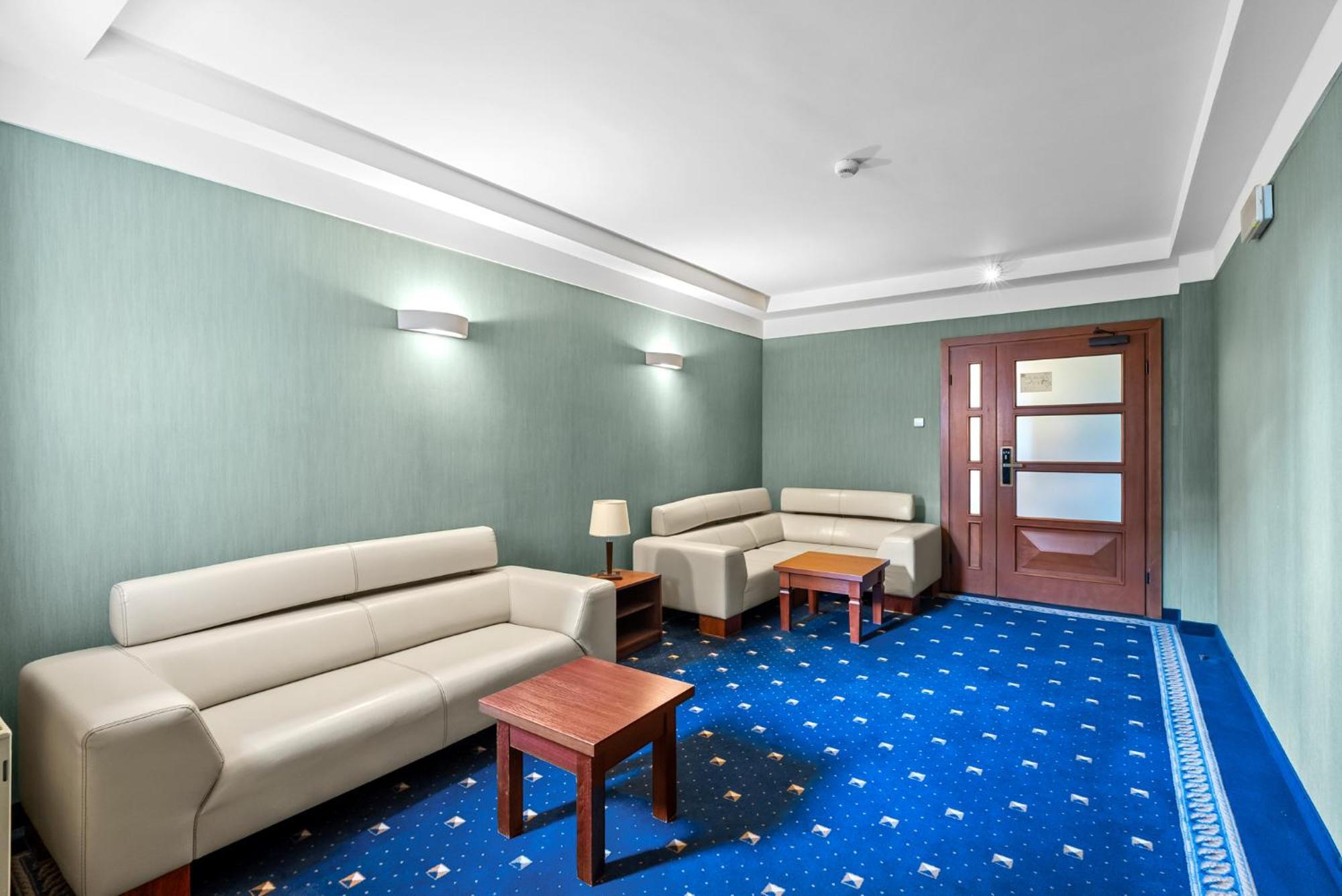 Hotel Diament Vacanza Katowice - Siemianowice Siemianowice Slaskie Exterior photo